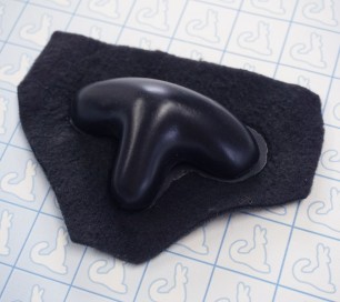 Nose - Triangular (Silicone) - Pre-made (Black)